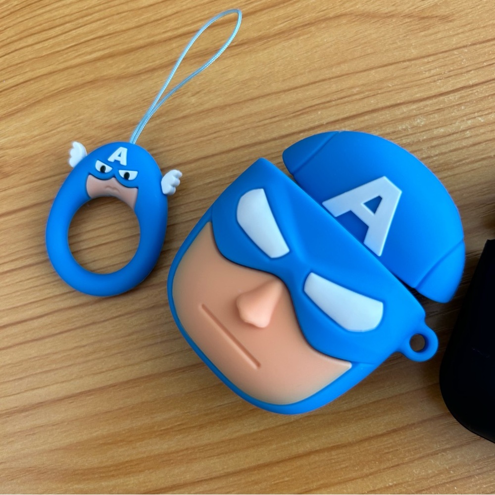 Superhero AirPod Protective Case Set - Picture 2 of 9